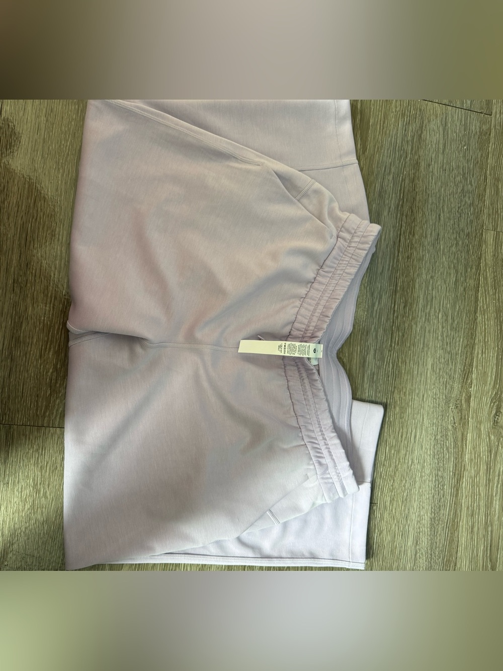 lululemon athletica Lavender Cropped Pull-On Pants